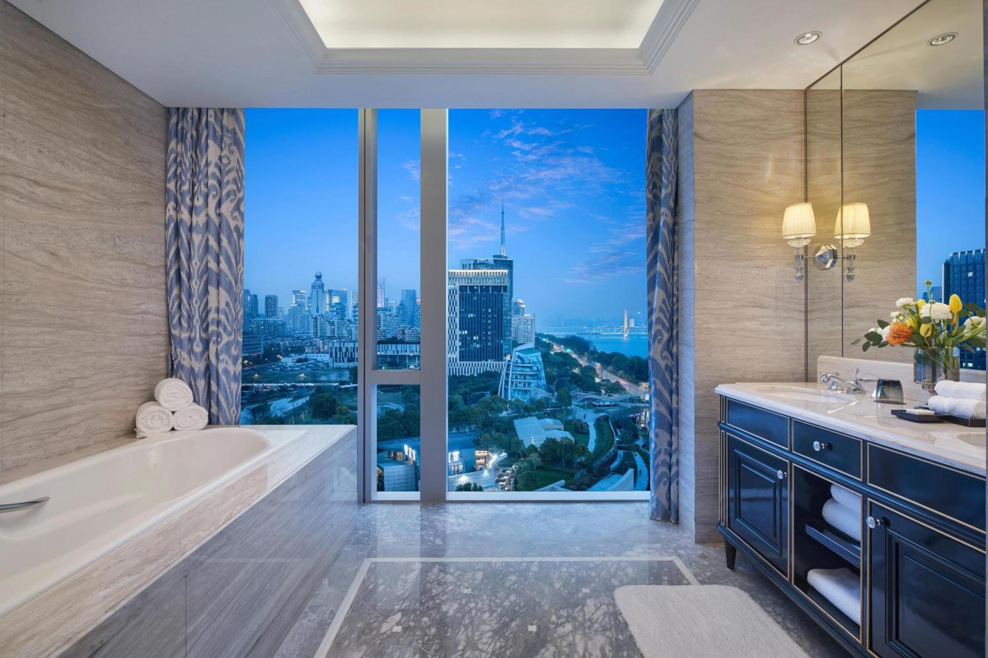 The Azure Qiantang, A Luxury Collection Hotel, Ханджоу Екстериор снимка